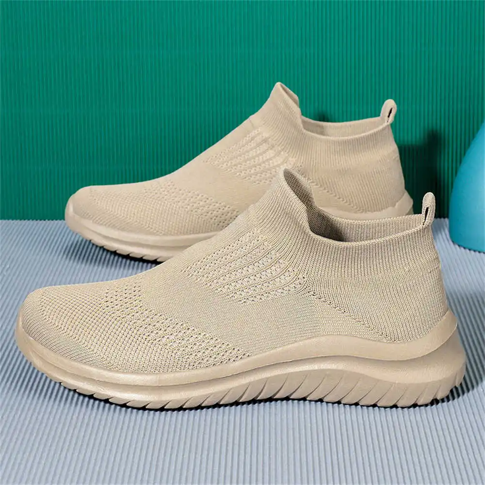 Beige Zachte Nieuwe Nieuwighei - Top Tech Accessories recensie en prijs