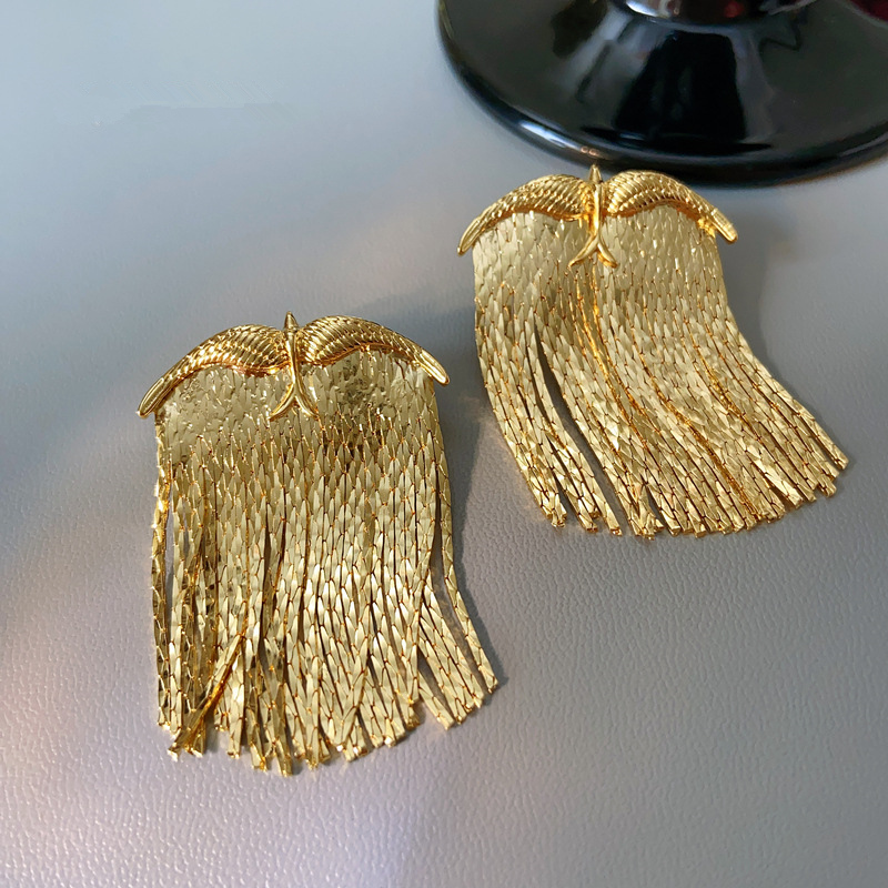 Zilverkleurige Stud Drop Oorbe - Tech Accessories Dropshipping recensie en prijs
